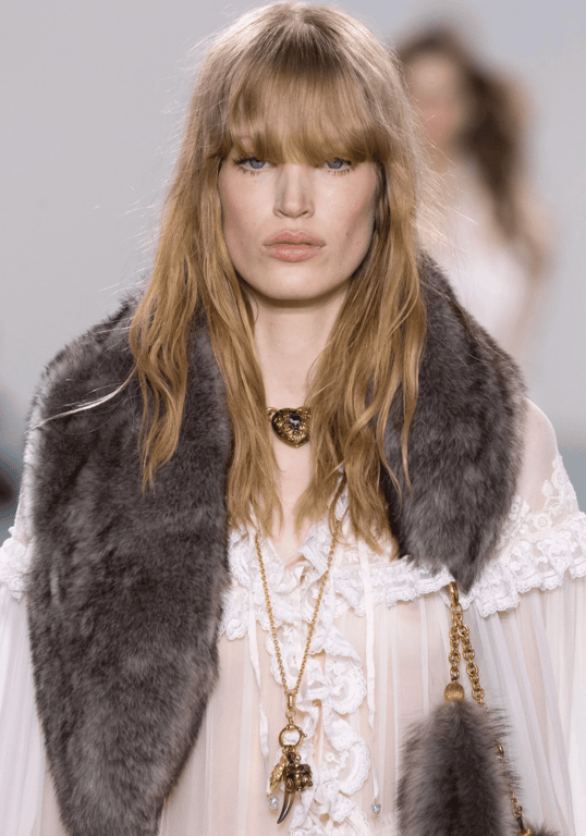 Кольє, яке зараз можна побачити на кожному показі