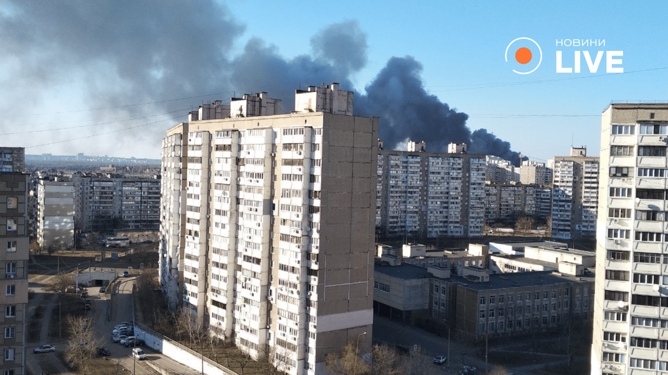 Пожежа на Троєщині у Києві 22 березня