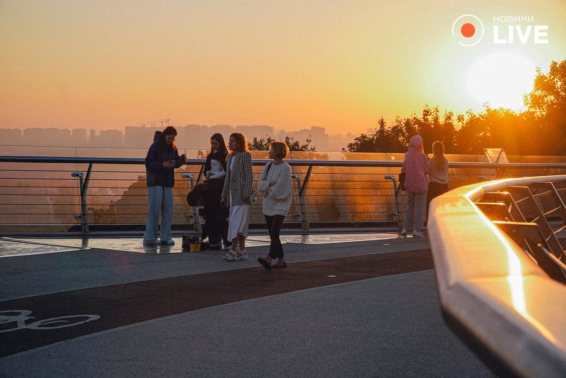 захід сонця