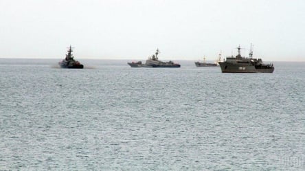 Кораблі Росії чергують в акваторіях морів — яка загроза ракетоносіїв - 290x166