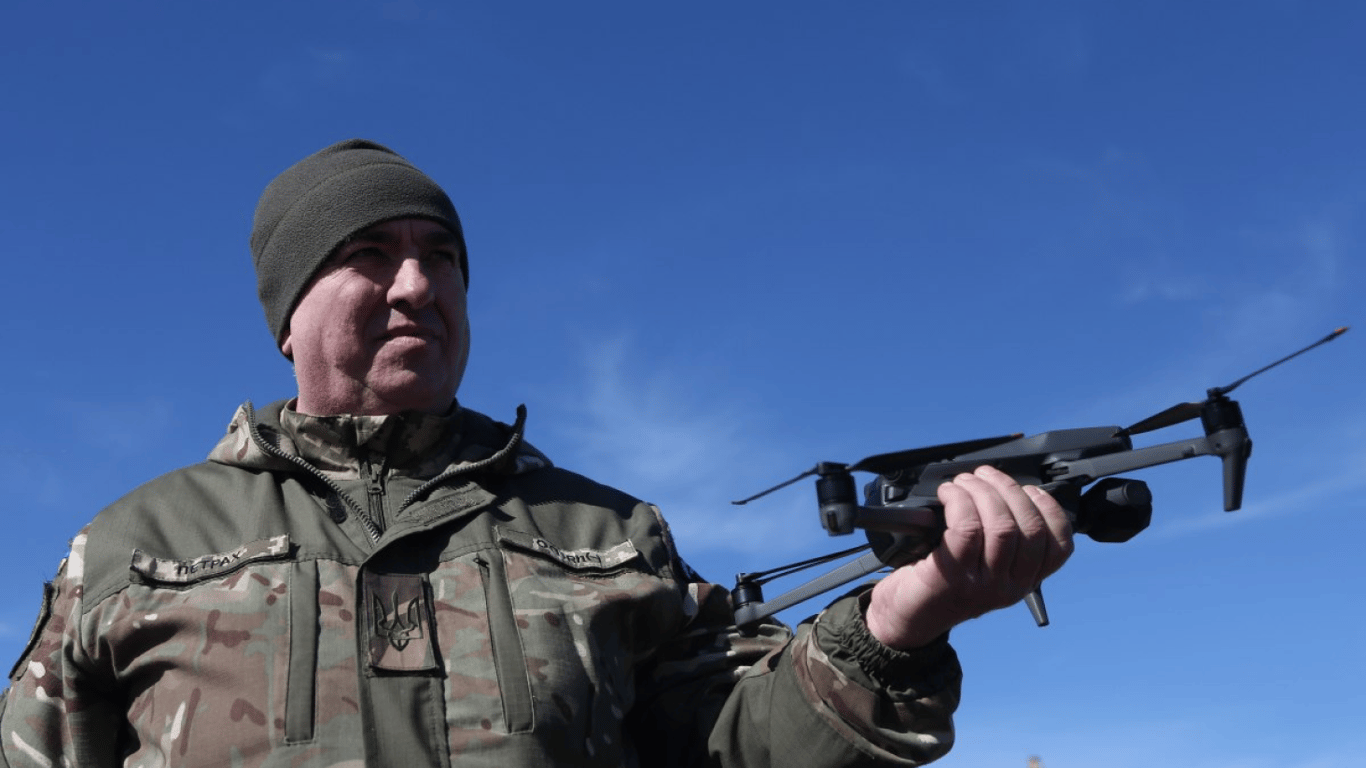 Сообщество NAFO Fellas собрало средства на дроны для украинских разведчиков