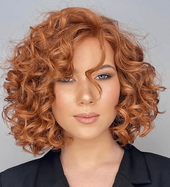 Кучеряве волосся - універсальний вибір на різну довжину