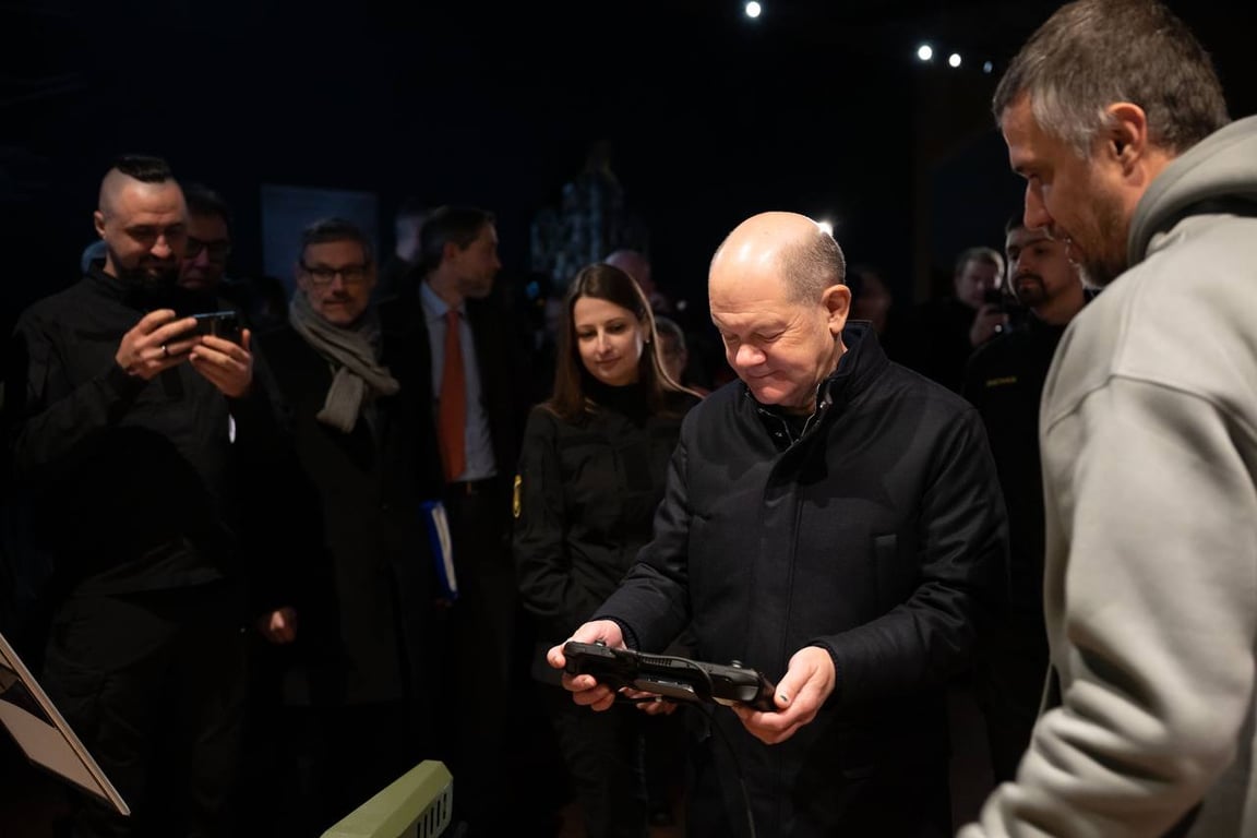 безпілотники