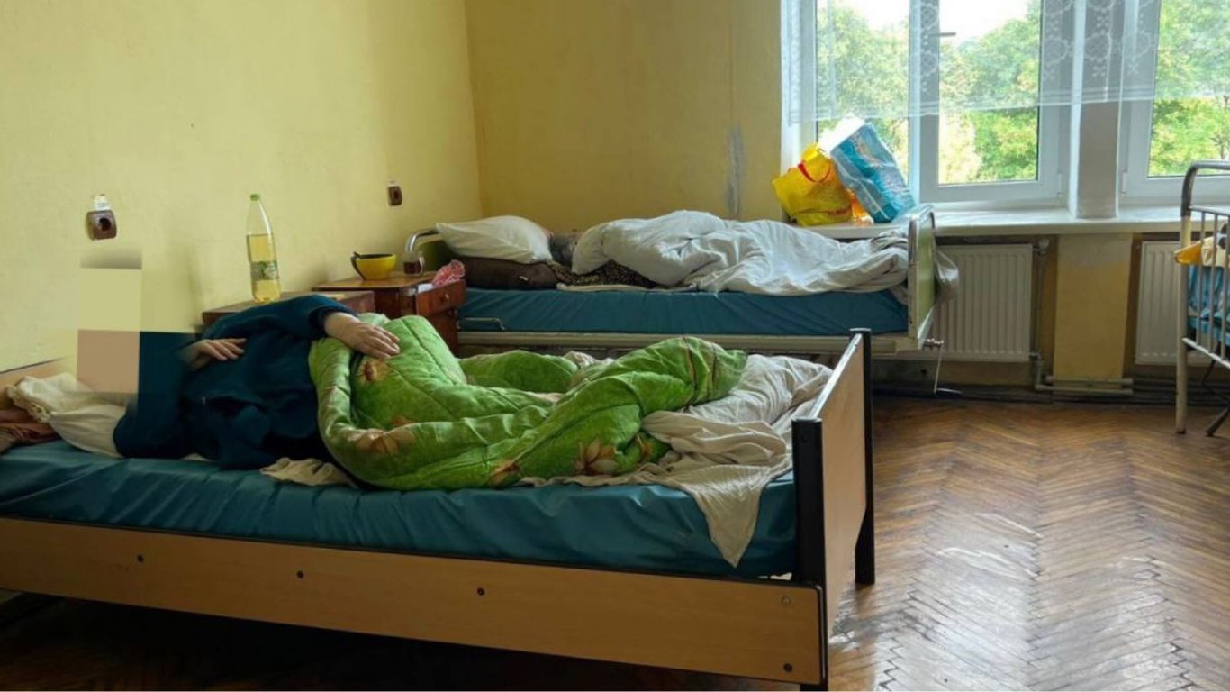 Лубінець показав жахливі умови для пацієнтів у лікарні Івано-Франківської області