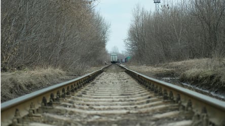 Експерт пояснив, що стоїть за атаками на польську залізницю - 290x160