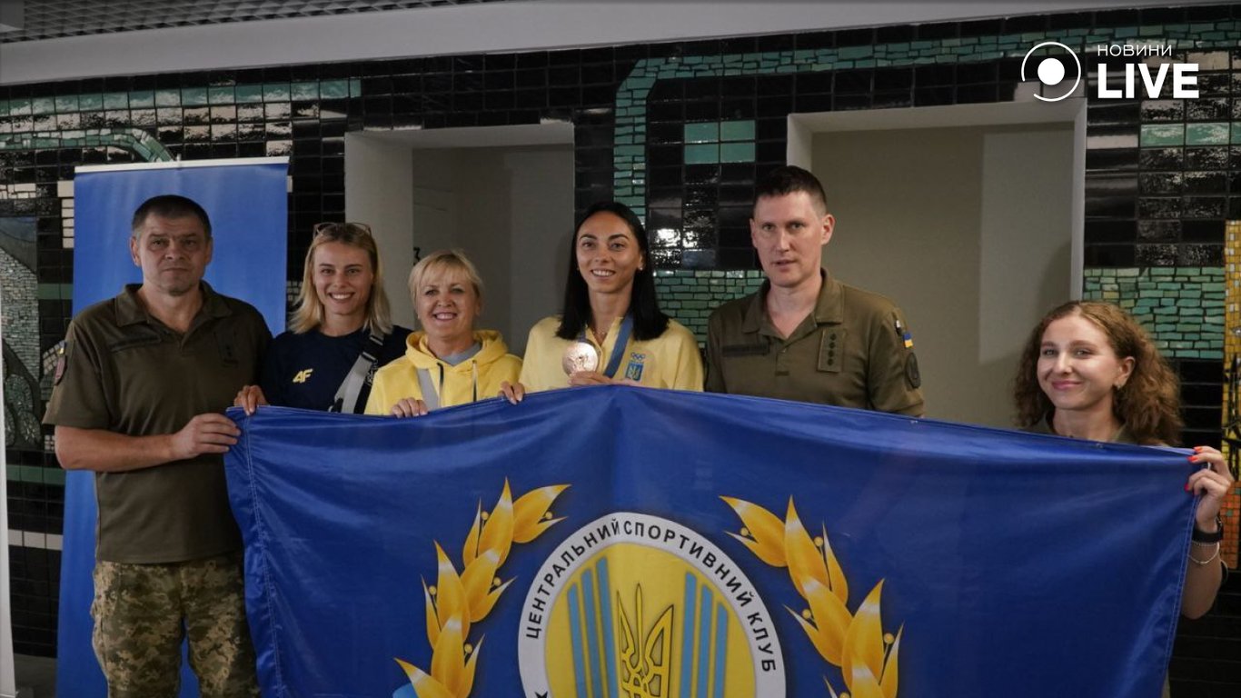 Возвращение гимнасток с Олимпиады-2024