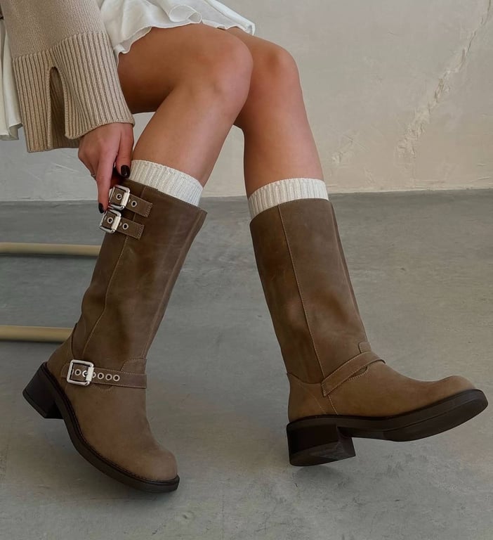 Байкерские сапоги – мастхев этой зимой