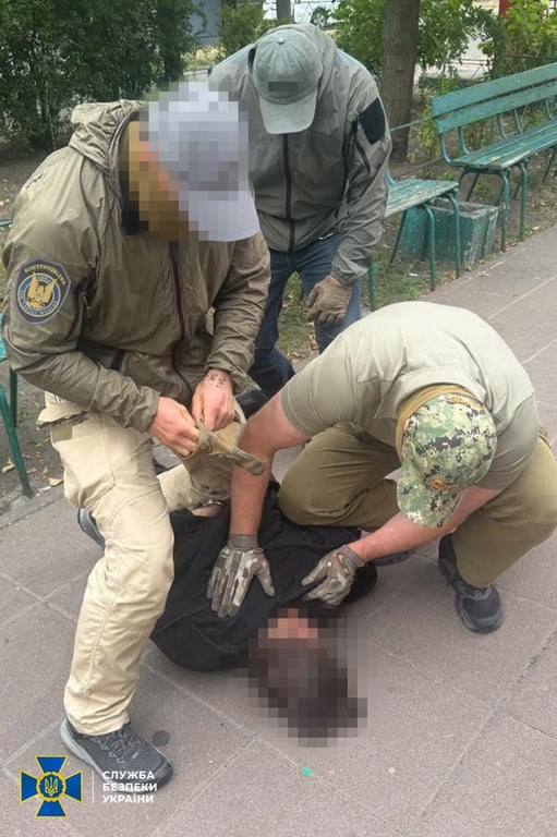 У Києві СБУ затримала кілерку ФСБ: вона готувала замах на активіста - фото 2
