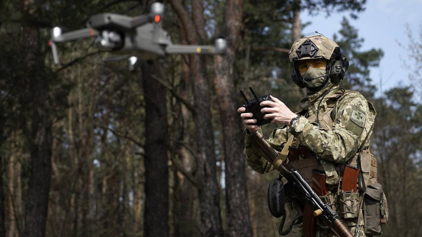 Експерти підрахували, скільки дронів на фронт для ЗСУ передала Львівська область