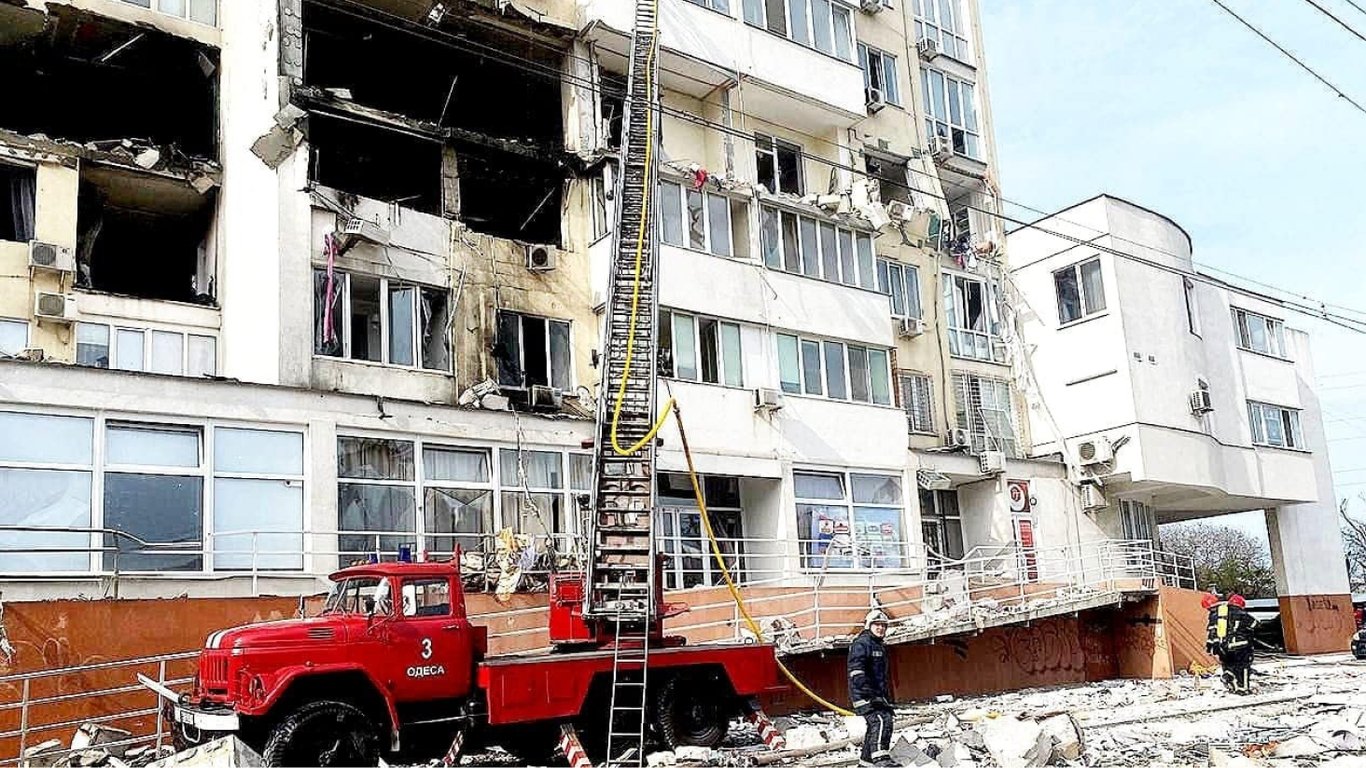 Річниця удару по ЖК "Тірас"