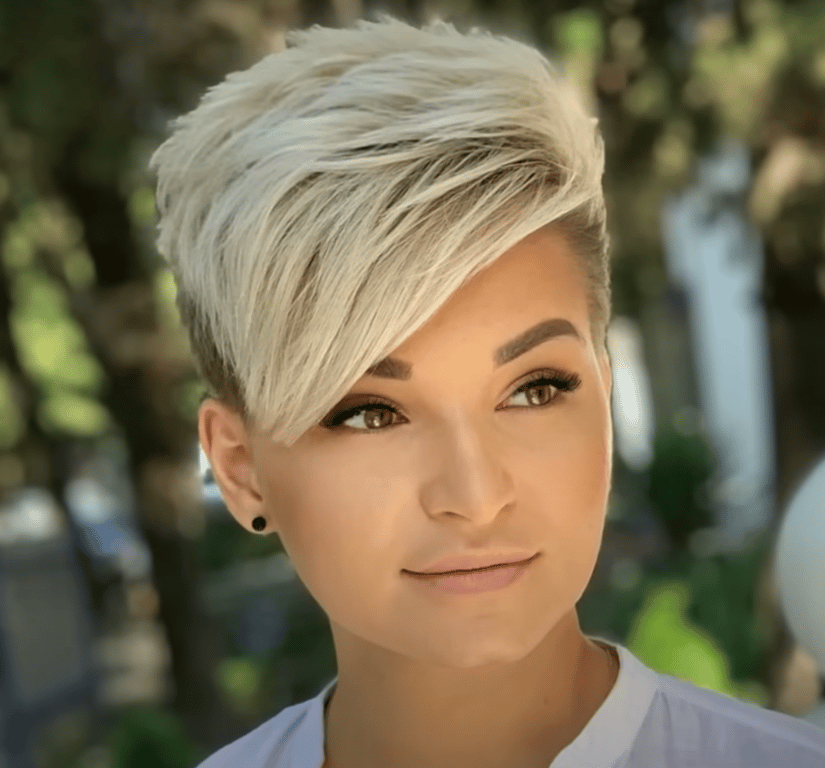 Стрижки для короткого волосся, що приховують вік - фото 4