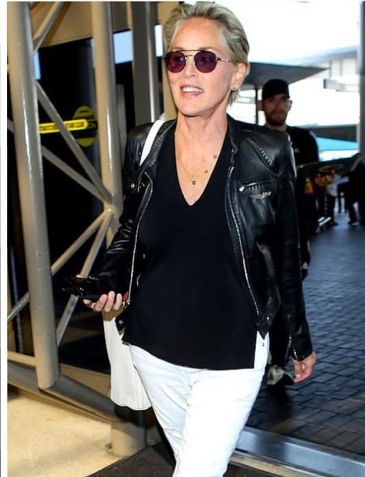 Які куртки підійдуть жінкам 50+