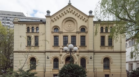 В Варшаве неизвестные пытались поджечь синагогу — детали - 285x160