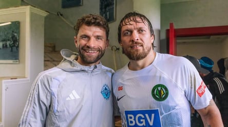 Усик нацелился на бой в Америке и топовых тяжеловесов - 285x160