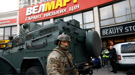 Сьома жертва теракту у Києві: у лікарні помер поранений чоловік - 290x166