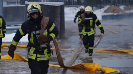 Росіяни атакували Львів — дрон впав біля памʼятника Бандері - 285x160