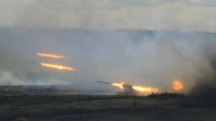 Оккупанты обстреляли жилые дома и гериатрический пансионат в Харьковской области, — Синегубов - 285x160