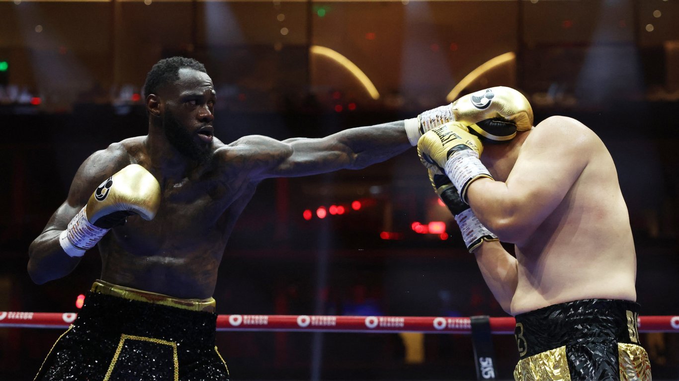 Чжан Чжилэй победил Деонтея Уайлдера