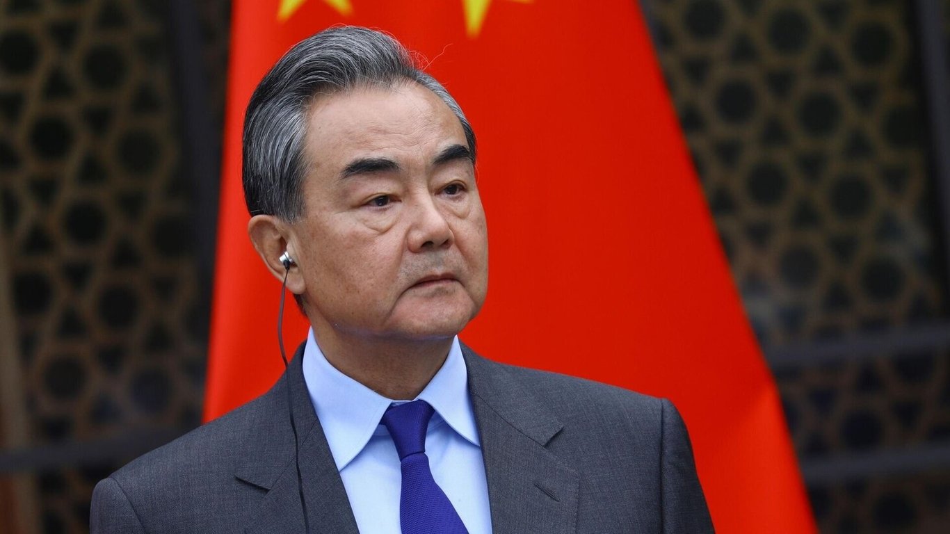 Китайський дипломат заявив про "поглиблення" дружби з Росією