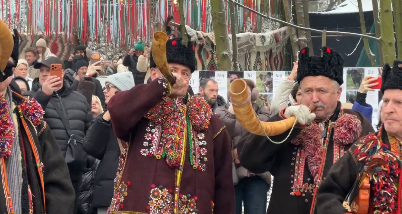 Заради найслабкіших — у Львові допомагали рятувати тваринок - фото 7