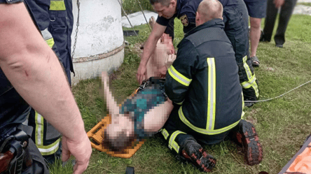 Во Львовской области женщина упала в 15-метровый колодец - 285x160