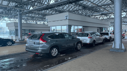 Черги на кордоні — де найбільше скупчення транспорту - 290x166