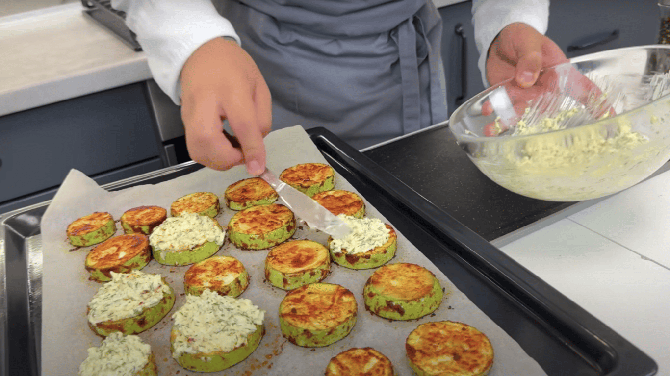 кабачки з начинкою рецепт