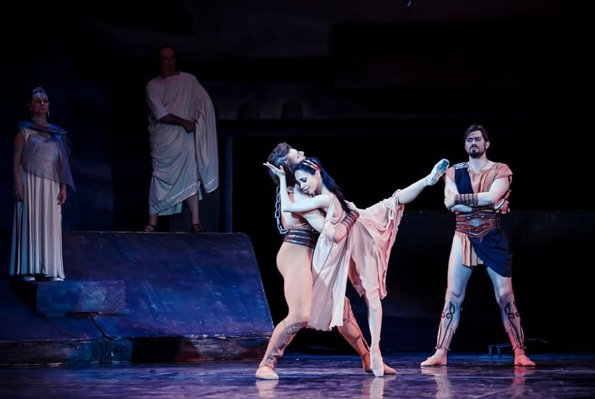 Балерина Катерина Кухар показала, у яких виставах більше не гратиме. Фото: instagram.com/ekaterinakukhar_official/