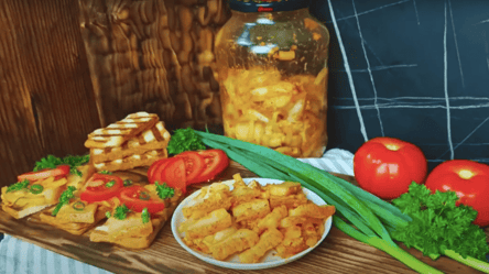 Закуска з сала в банці: рецепт закуски до хліба та борщу - 290x166