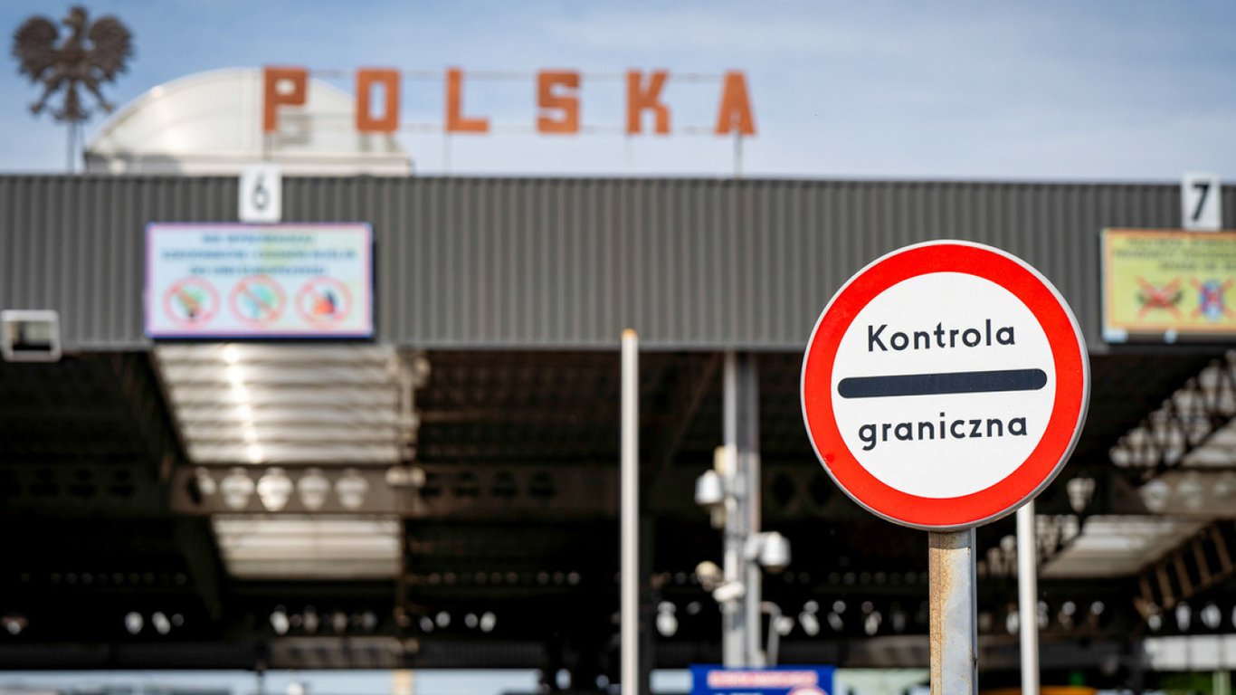Польща збудує посилений електронний захист на кордоні з Україною