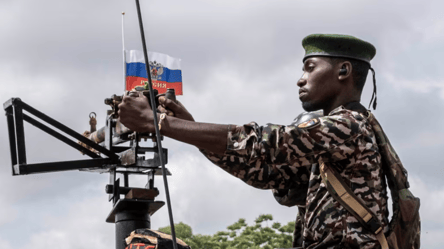 Россияне отправляют на войну в Украину студентов из Африки, — Bloomberg - 285x160