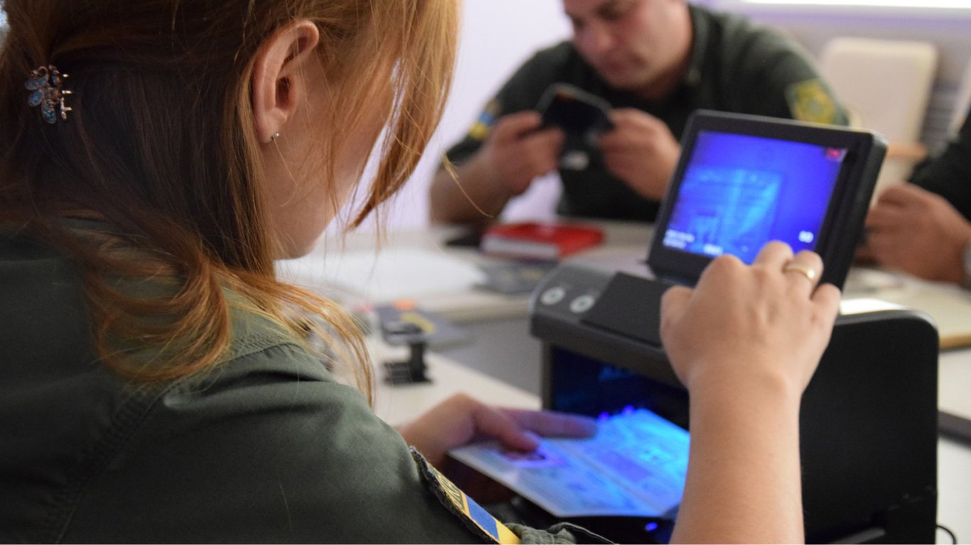 Какие документы нужны опекуну для выезда за границу