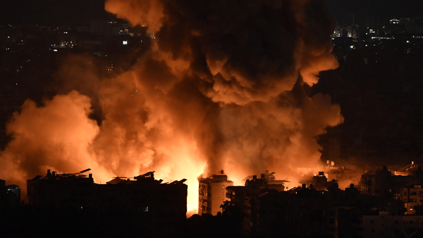 Нічні вибухи в Києві: що відомо про атаку