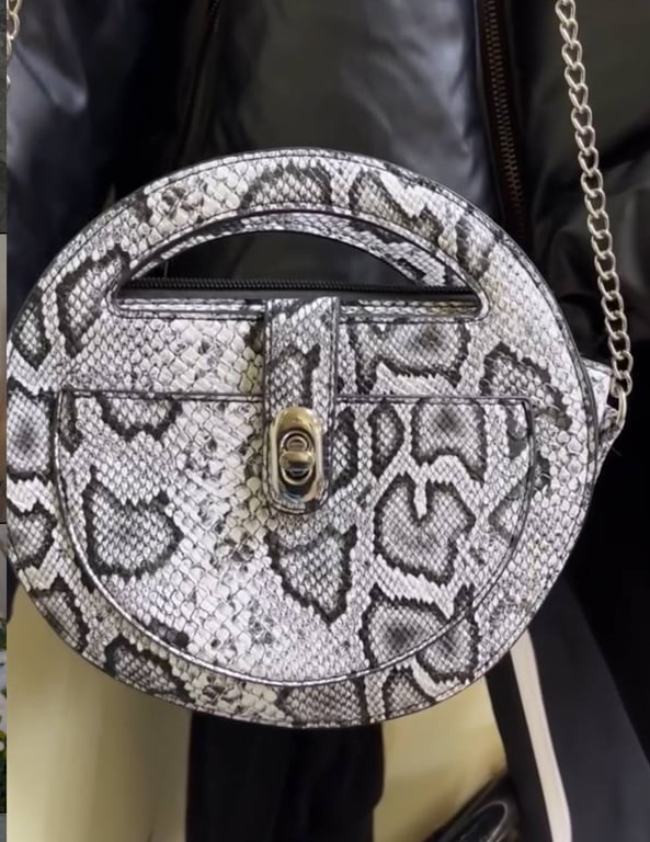 Принти не покидають моду і 2025 року