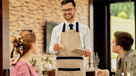 Ставки и чаевые — сколько зарабатывают официанты в Буковеле - 290x160