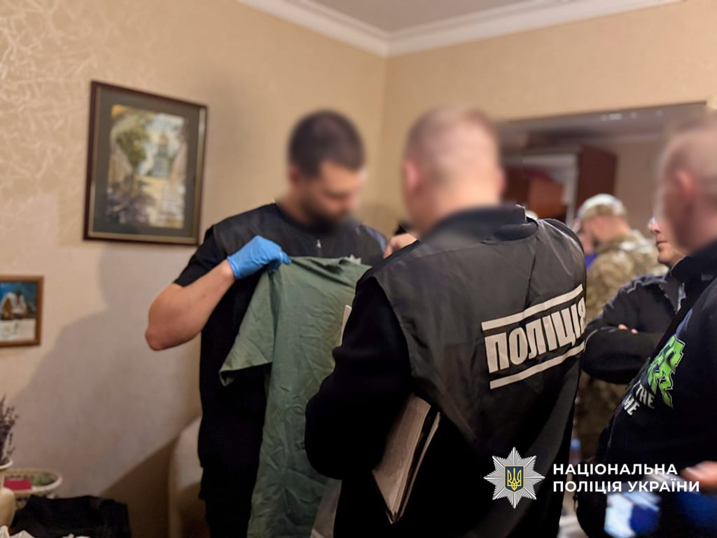 У Черкасах банда вимагала гроші