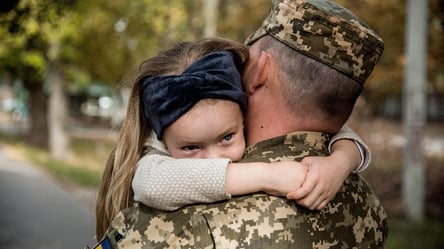 Какую ежемесячную денежную помощь могут получить семьи погибших военных в Киеве - 285x160