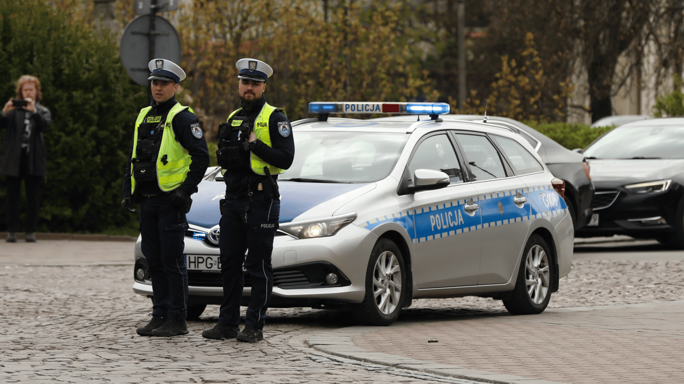 В Польше перевернулся автобус с украинцами: что известно