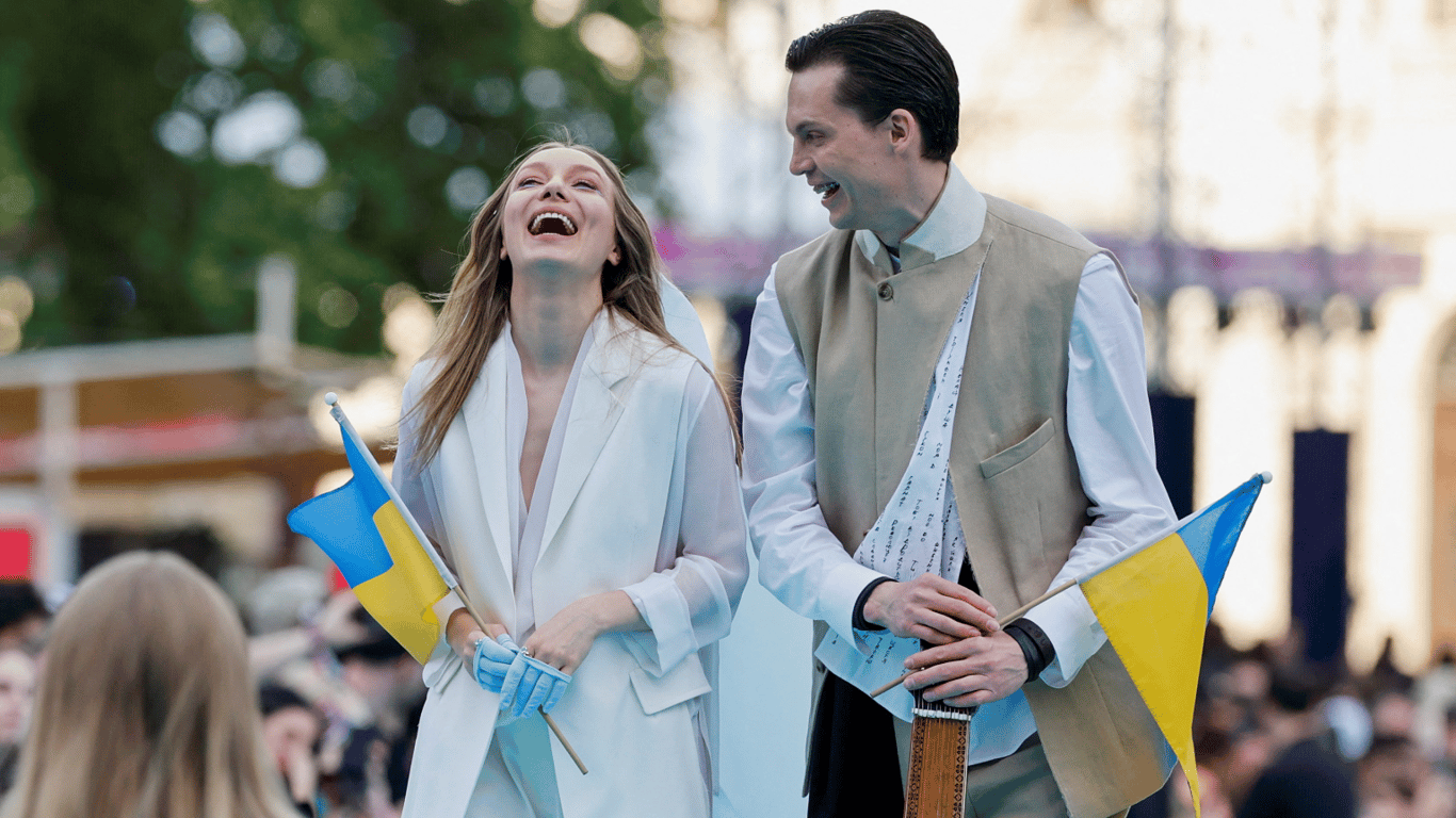 Евровидение-2026: LELÉKA в блиц-интервью поделилась первыми впечатлениями