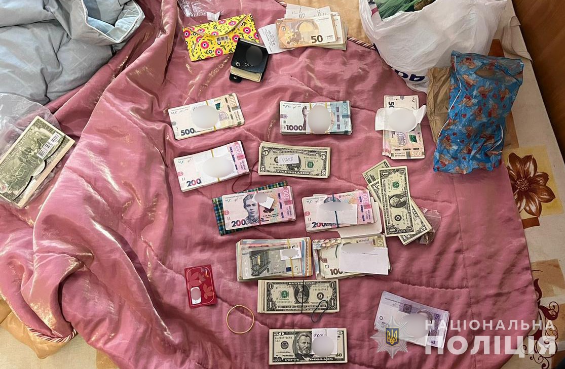 Обшук у фігурантів