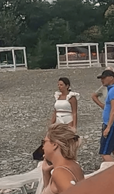 Маргарита Симоньян на пляжі. Фото: twitter.com/milkysoup_in