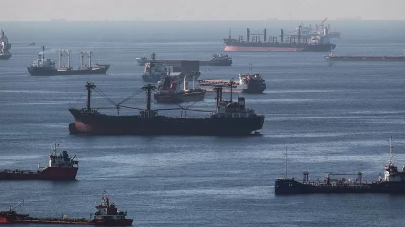 Из порта "Черноморск" вышло около трех миллионов тонн грузов
