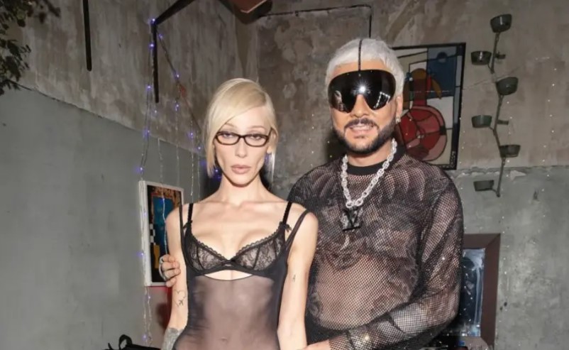 Івлєєва на "голій" вечірці