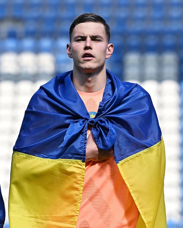 Денис Твардовский