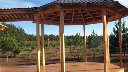 Будівництво на ділянці — чи можна ставити альтанку без дозволу - 285x160