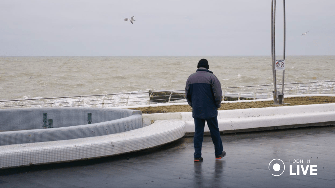 Гарно, але небезпечно: штормове Чорне море очима фотографа Новини.LIVE - 250x140