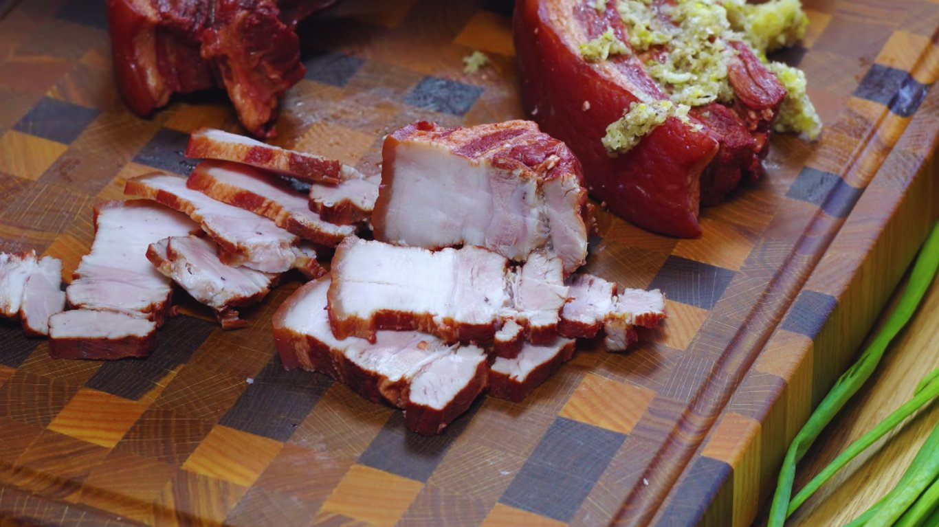 рецепт сала в цибулинні