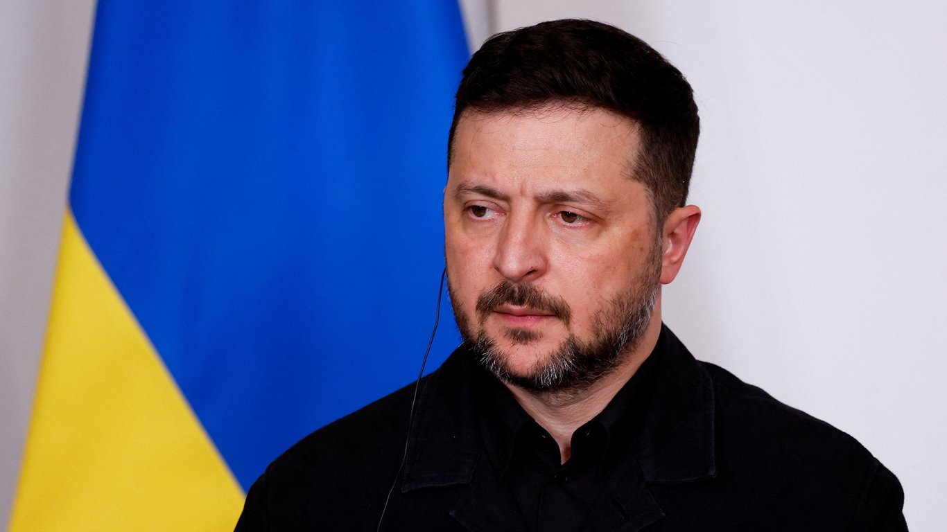 Понад 50 загиблих і сотні поранених: Зеленський озвучив наслідки атак РФ