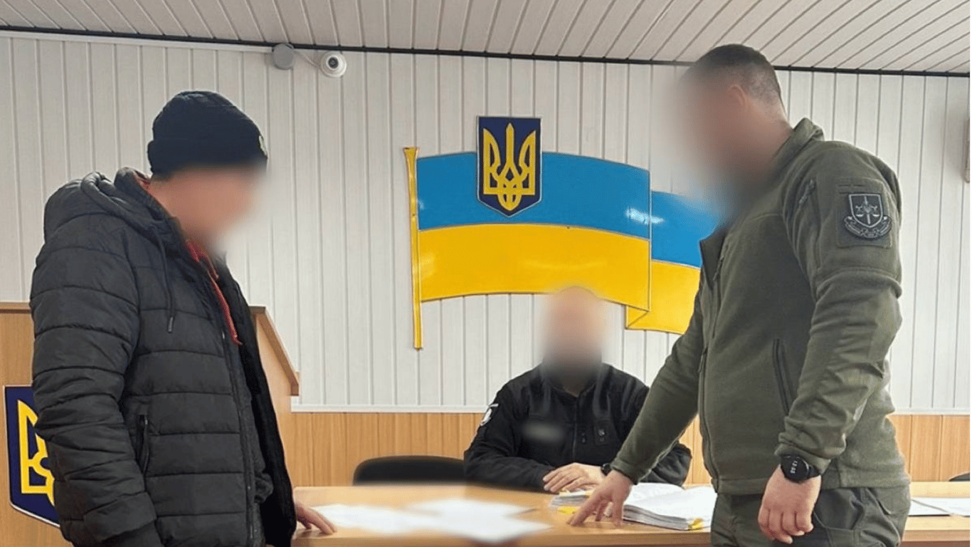 У Харківській області судитимуть чоловіка за вбивство неповнолітнього ножем