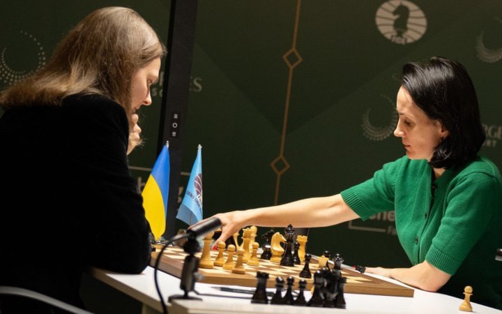 Музичук против Лагно